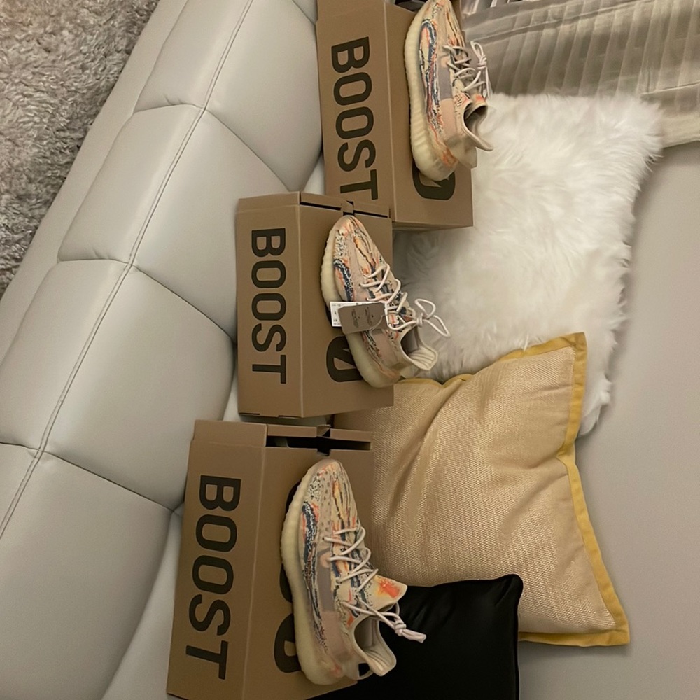 Yeezy Boost 350 (Adidas) Oat